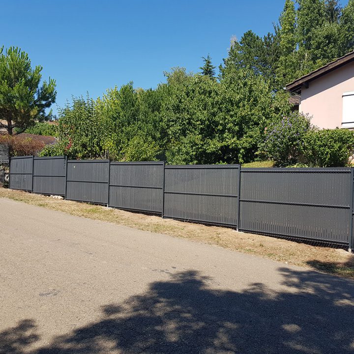 clôture avec occultant à Bourg-en-Bresse 2